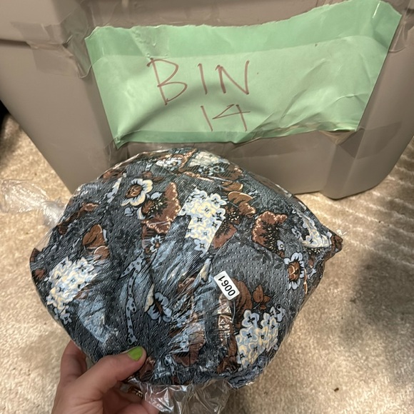 Sea New York Lucinda Seersucker Flutter Sleeve High Neck Ruffle Midi Dress - Picture 12 of 16